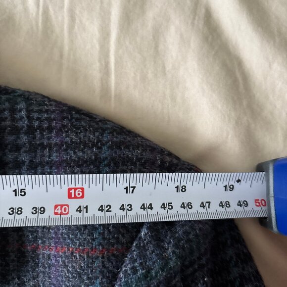 Tweed Sport Coat/Blazer in Multicolor Plaid - Made in Canada - Picture 5 of 10